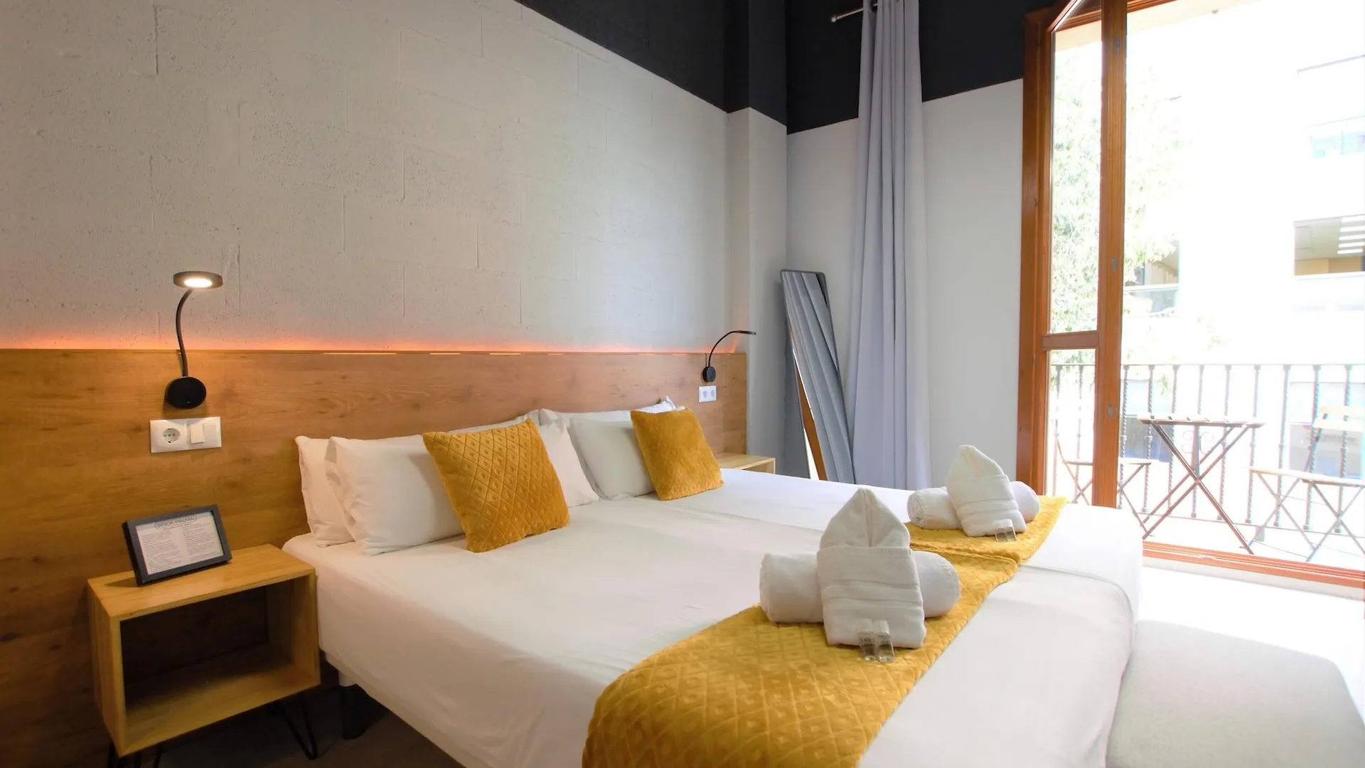 Hotel Brick Palma - Turismo De Interior