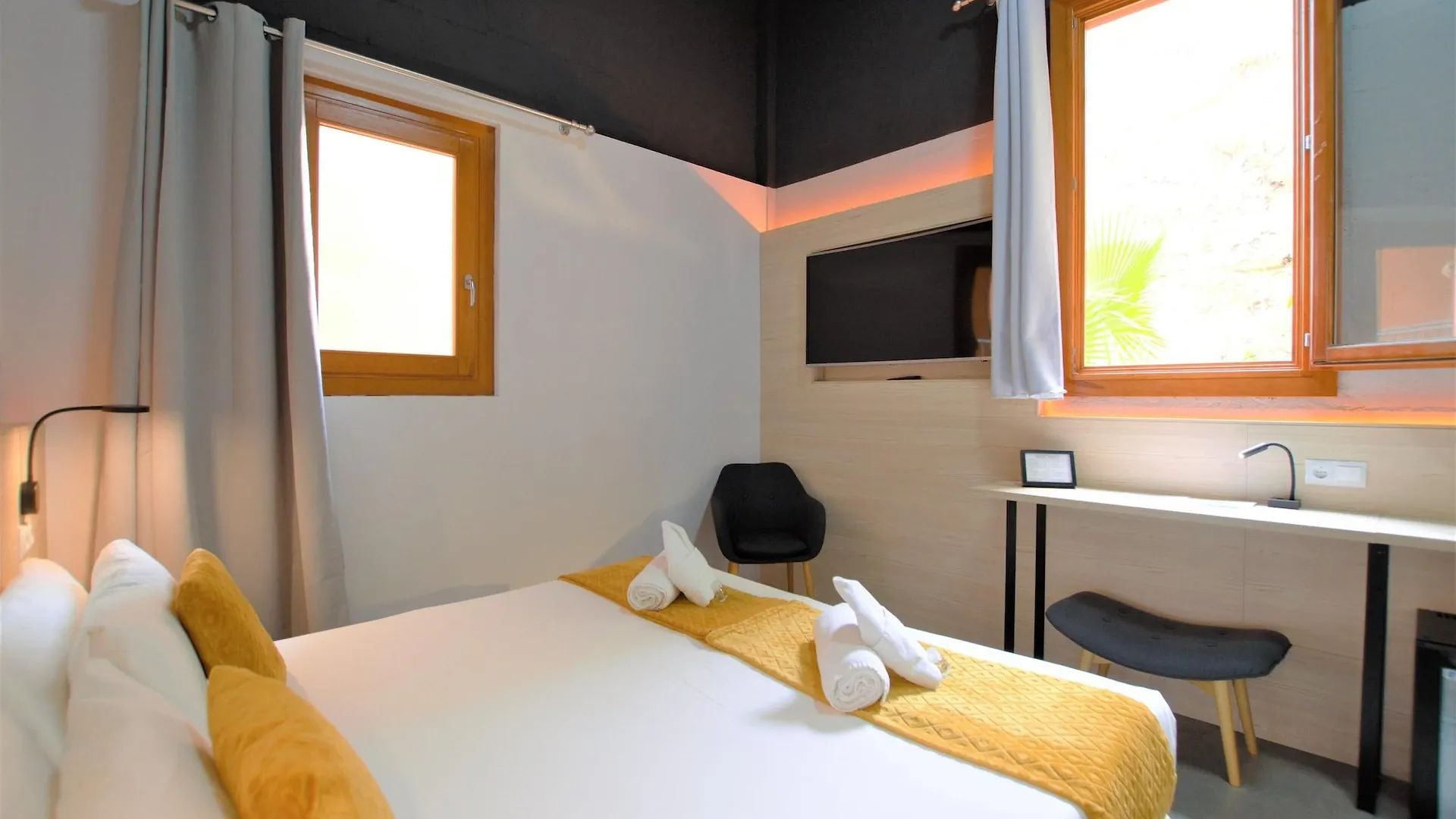 Hotel Brick Palma - Turismo De Interior